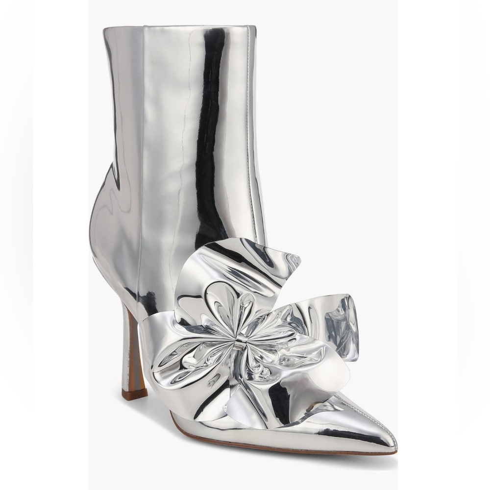 NEW Sam Edelman Esmae Stiletto Ankle Bootie in Silver Size 8.5